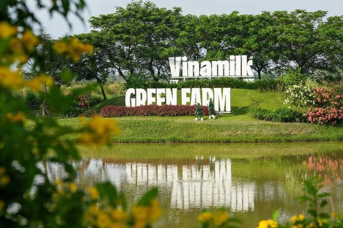Trang trại Vinamilk Green Farm Tây Ninh