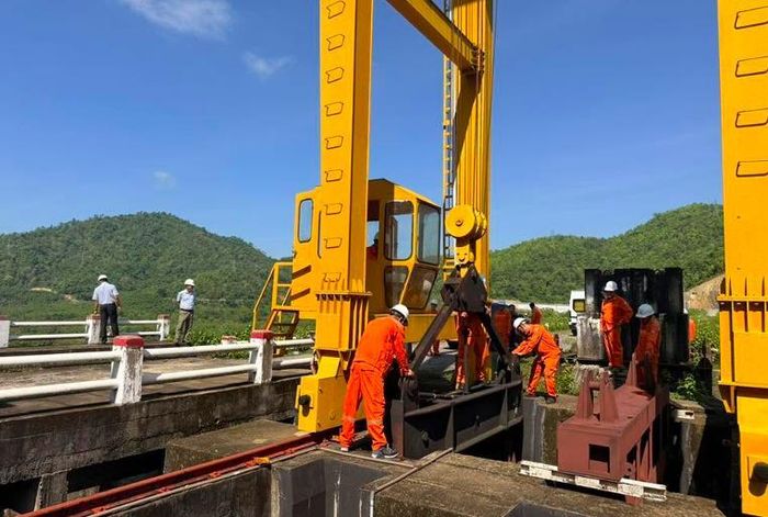 Hoạt động diễn tập PCTT, TCKN tại Nhà máy thủy điện Bắc Bình.