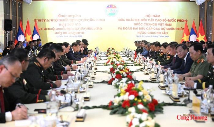 Quang cảnh hội đàm. Ảnh: Nguyên Khánh