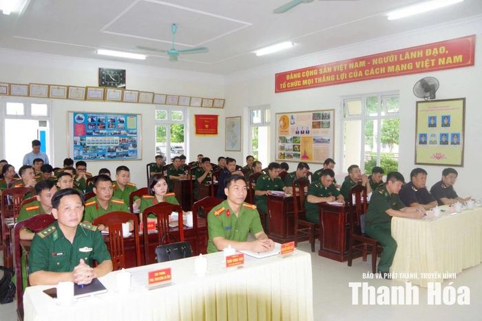 Các đại biểu dự hội nghị.
