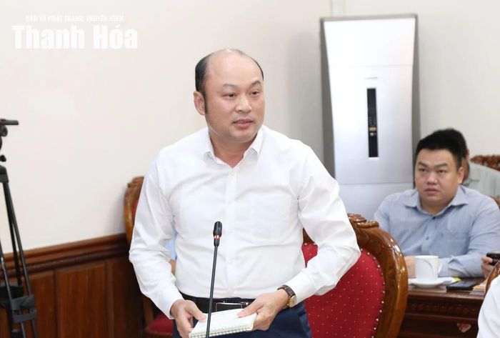 Phó Chủ tịch UBND tỉnh Cao Văn Cường phát biểu tại buổi làm việc.