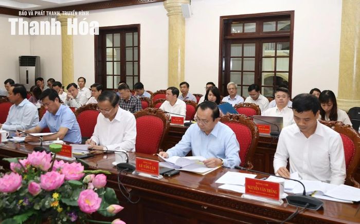 Thành viên Đoàn công tác của Chính phủ dự buổi làm việc.