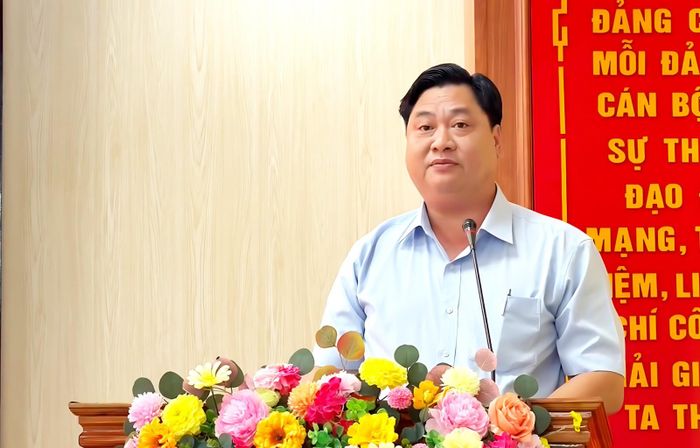 Ủy viên Ủy ban Kiểm tra Tỉnh ủy An Giang Đào Công Trường phát biểu tại hội nghị.