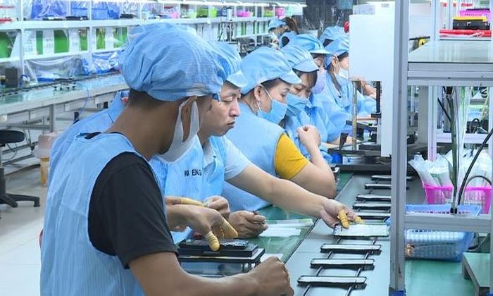  Quy hoạch đô thị cũng hình thành các khu công nghiệp. 