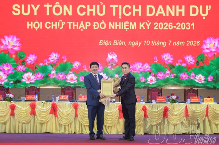 Đồng chí Mùa A Vảng, Ủy viên dự khuyết Ban Chấp hành Trung ương Đảng, Phó Bí thư Tỉnh ủy, Chủ tịch Ủy ban MTTQ Việt Nam tỉnh được suy tôn là Chủ tịch danh dự Hội Chữ thập đỏ Việt Nam tỉnh nhiệm kỳ 2026 - 2031.