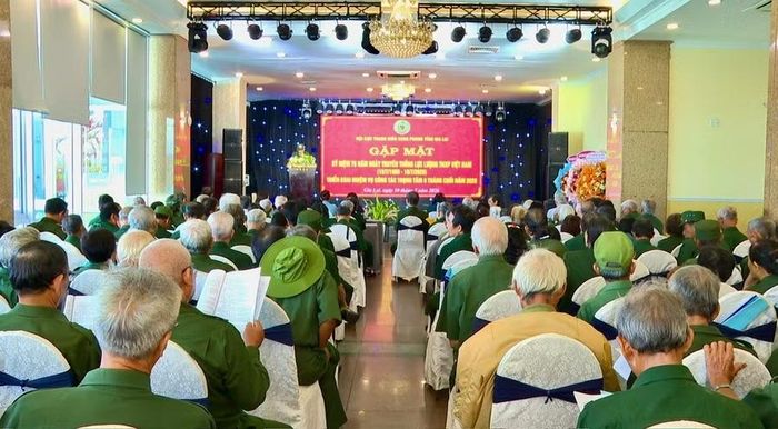 Quang cảnh buổi gặp mặt. Ảnh: Bình Dương