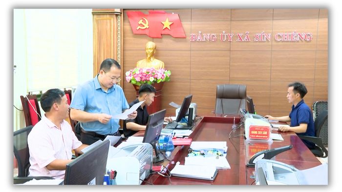 Không ít cán bộ cơ sở đã mạnh dạn bước ra khỏi "vùng an toàn" để thích nghi nhiệm vụ mới.