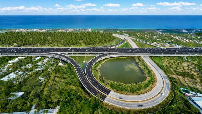 Phối cảnh một đoạn tuyến mở rộng cao tốc TP. HCM - Trung Lương - Mỹ Thuận.