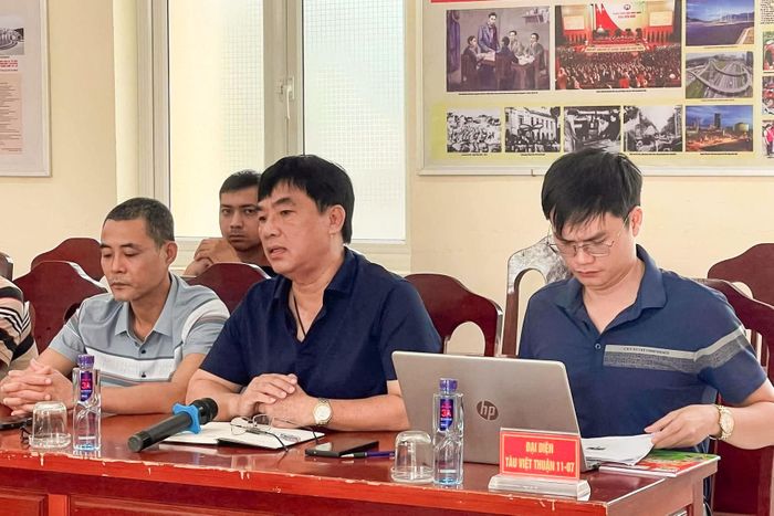 Đại diện tàu Việt Thuận 11-07 tại buổi làm việc