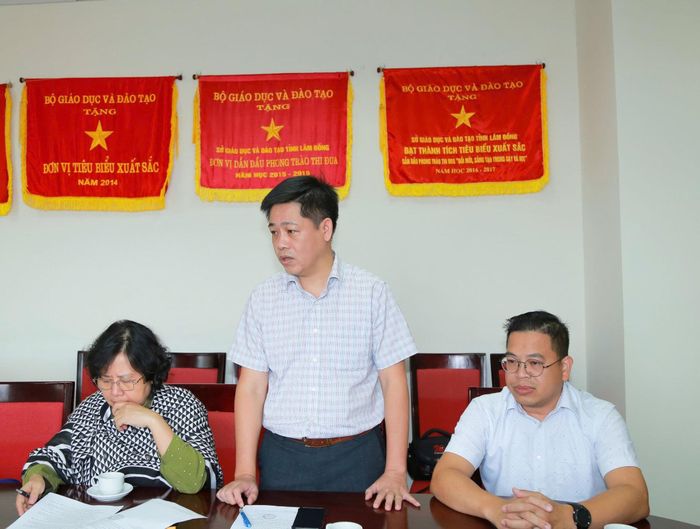 Đại diện Bộ Giáo dục và Đào tạo phát biểu tại buổi làm việc