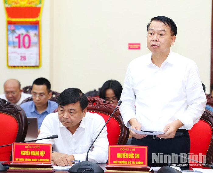 Đồng chí Nguyễn Đức Chi, Thứ trưởng Bộ Tài chính phát biểu tại buổi làm việc.