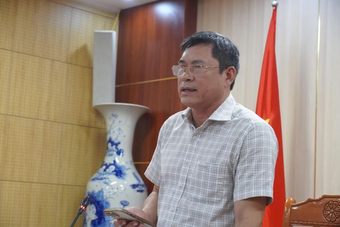 Đại diện lãnh đạo Sở Công thương Quảng Trị phát biểu tại cuộc họp - Ảnh: H.L