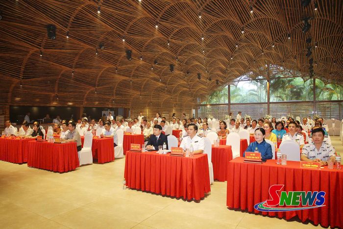 Các đại biểu dự Lễ kỷ niệm.