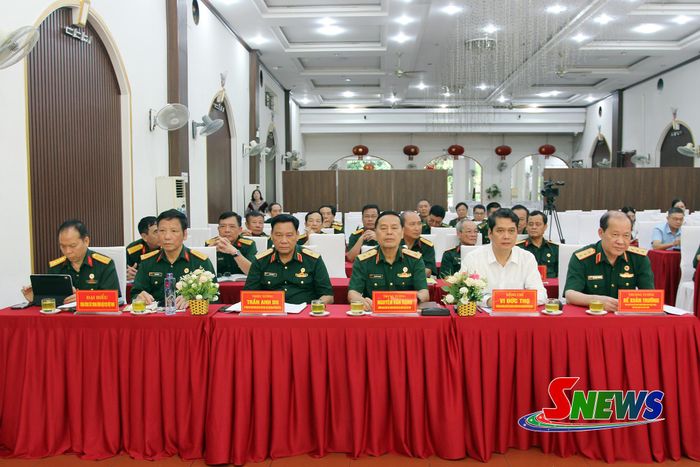 Các đại biểu tham dự hội nghị