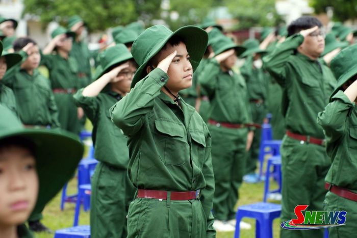 Các chiến sĩ nhí tham gia chương trình.