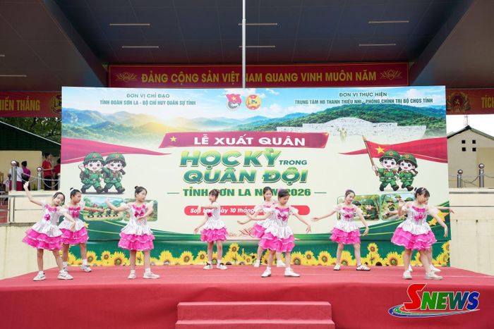 Tiết mục văn nghệ tại chương trình.
