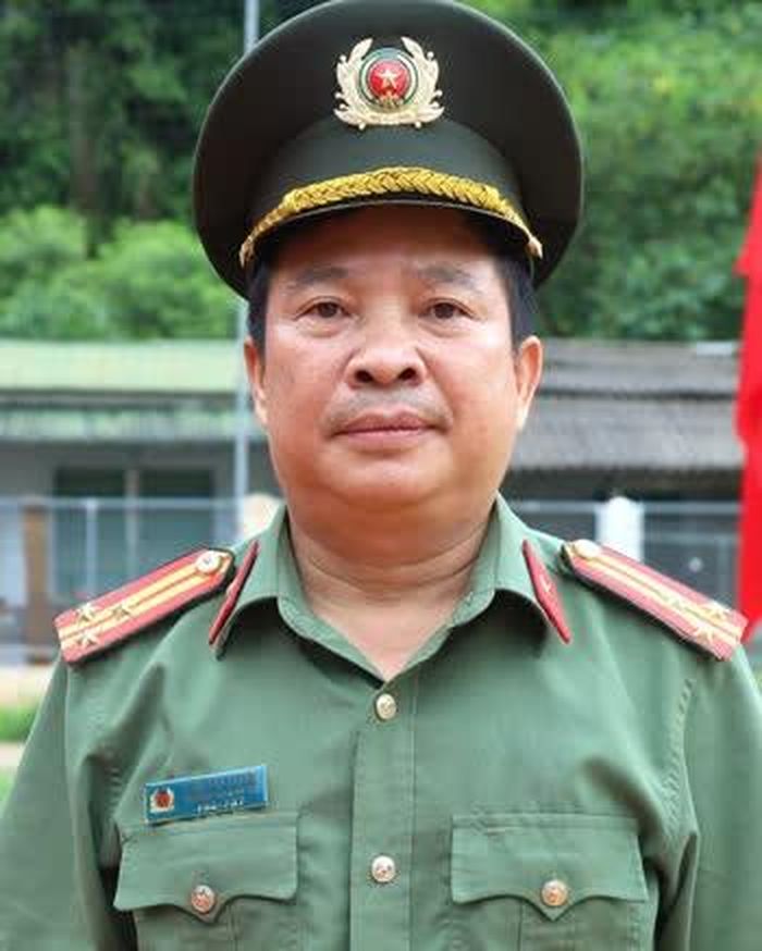 Thượng tá Thèn Văn Thắng Trưởng Công an xã Xín Mần