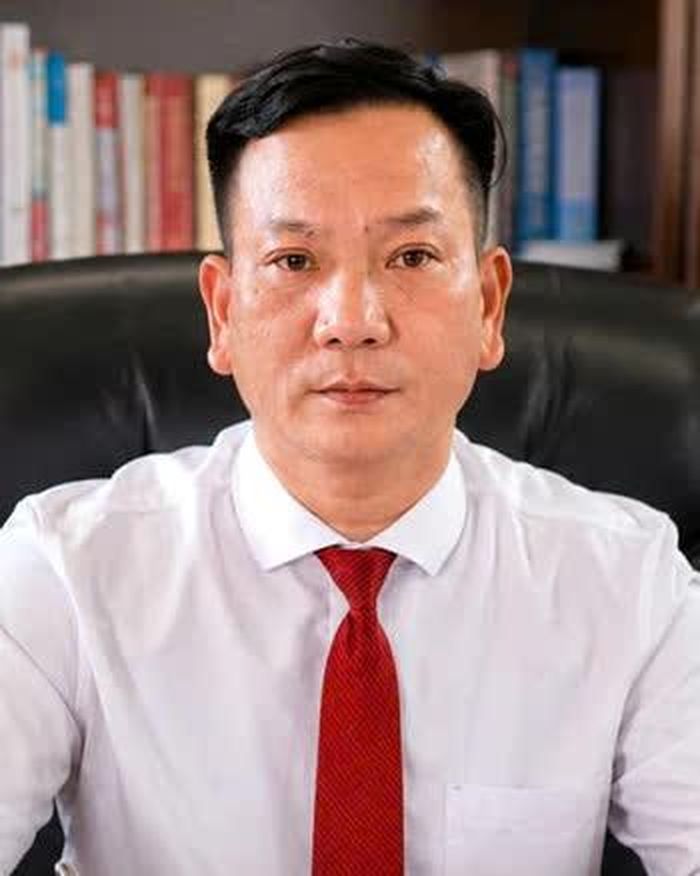 Đồng chí Nguyễn Việt Tuân Chủ tịch UBND xã Thàng Tín