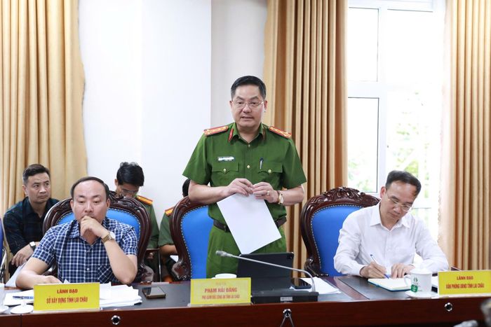 Đại tá Phạm Hải Đăng, Phó giám đốc Công an tỉnh Lai Châu (chủ đầu tư) cho rằng đơn vị đã khảo sát giá nhân công tại 10 trường biên giới Lai Châu.