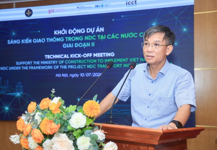 Ông Nguyễn Hữu Tiến, Phó Vụ trưởng Vụ Khoa học công nghệ, môi trường và vật liệu xây dựng (Bộ Xây dựng), đánh giá cao những kết quả của giai đoạn I và kỳ vọng Dự án NDC-TIA II tiếp tục hỗ trợ hoàn thiện chính sách giao thông phát thải thấp.