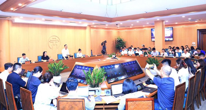 Quang cảnh kỳ họp.
