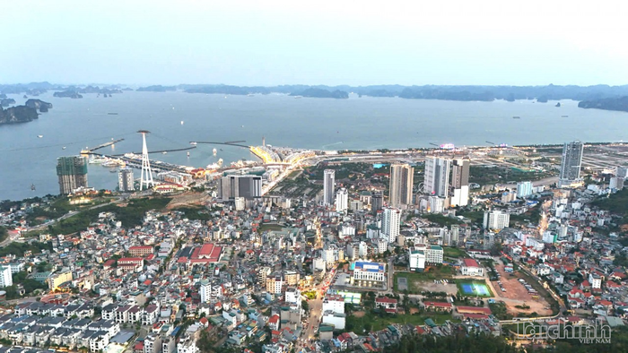 Quảng Ninh phấn đấu đến năm 2030 nâng diện tích nhà ở bình quân toàn tỉnh lên 36 m² sàn/người. Ảnh T.D