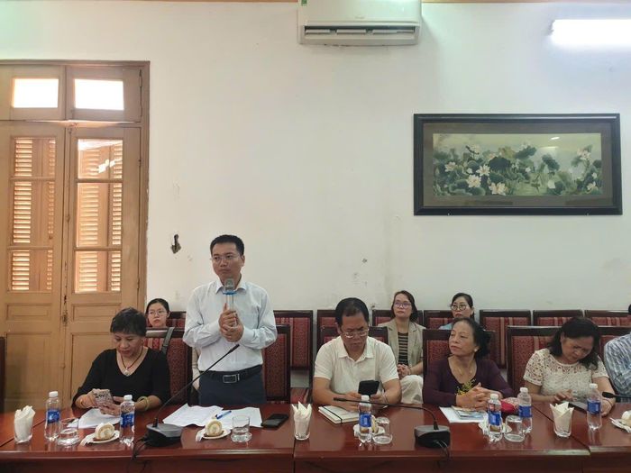  Ts. Phan Cao Nhật Anh, Phó Viện trường Viện Nghiên cứu Nam Á, Tây Á và châu Phi phát biểu tại Hội nghị 