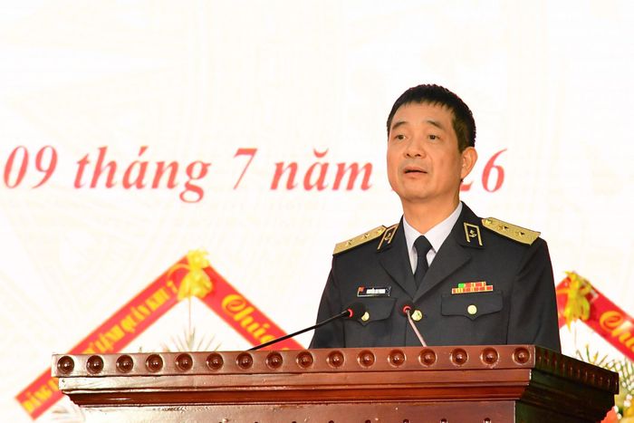 Phó Đô đốc Nguyễn An Phong, Bí thư Đảng ủy, Chính ủy Quân chủng Hải quân phát biểu tại buổi lễ