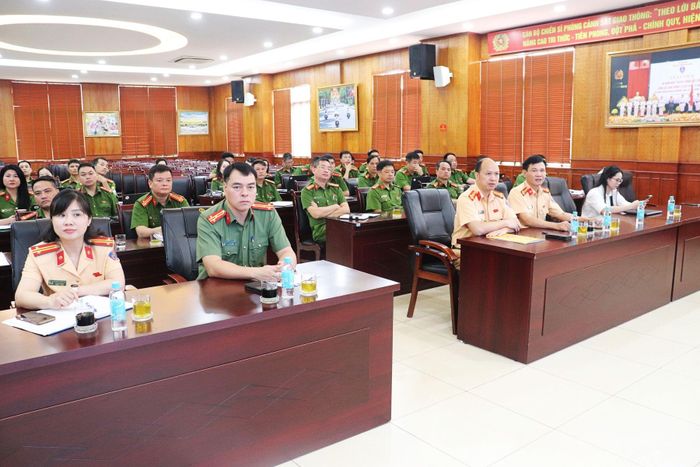 Toàn cảnh hội nghị