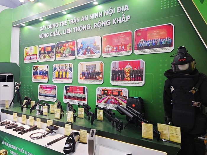 Dàn vũ khí, trang thiết bị hiện đại của lực lượng An ninh nội địa