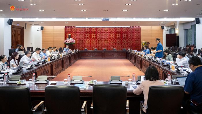 Toàn cảnh phiên họp