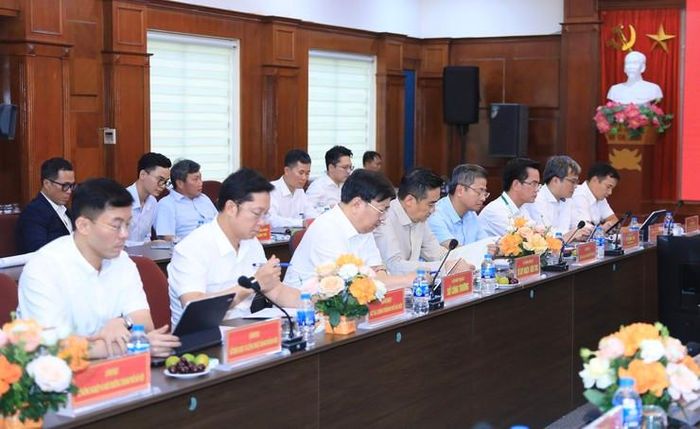 Các đại biểu dự cuộc làm việc. Ảnh: hanoi.gov.vn