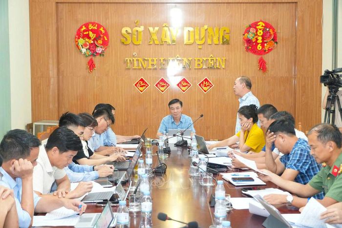 Sở Xây dựng tỉnh Điện Biên chủ trì cuộc họp với các sở, ngành, Hiệp hội Doanh nghiệp tỉnh và các ban quản lý dự án
