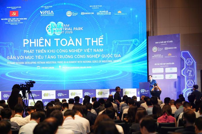 Toàn cảnh Diễn đàn