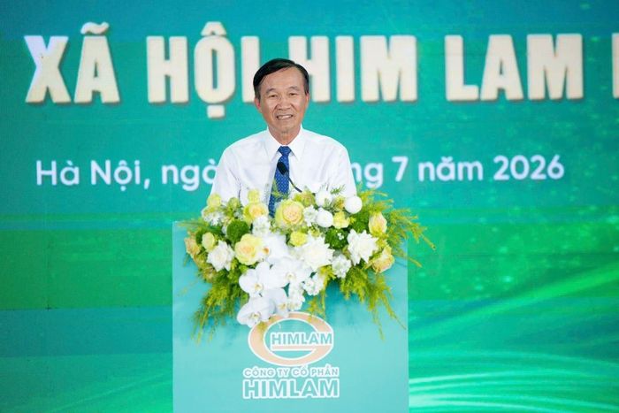 Ông Dương Công Minh, cổ đông chủ chốt Công ty Cổ phần Him Lam phát biểu tại lễ khởi công ảnh: Thùy Linh