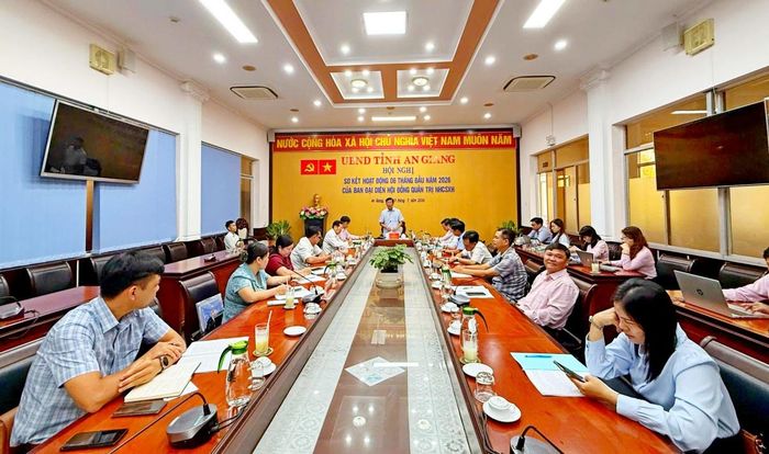 Hội nghị sơ kết hoạt động 6 tháng đầu năm và triển khai nhiệm vụ trọng tâm 6 tháng cuối năm 2026 Ban đại diện HĐQT NHCSXH tỉnh An Giang