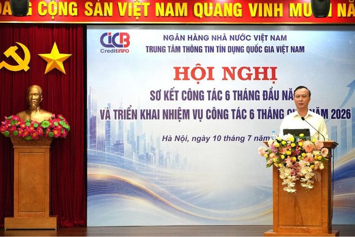 Ông Cao Văn Bình - Chủ tịch Hội đồng quản lý kiêm Tổng Giám đốc CIC phát biểu chỉ đạo tại Hội nghị