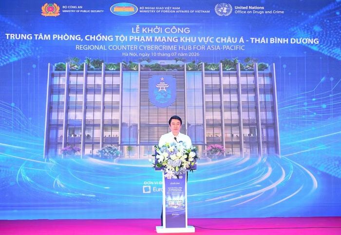 Thứ trưởng Bộ Ngoại giao Lê Anh Tuấn phát biểu tại buổi lễ.
