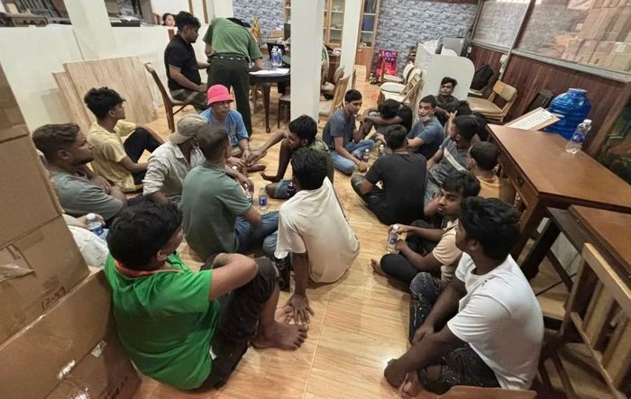 Nhiều người nước ngoài cư trú, lao động bất hợp pháp tại một doanh nghiệp.