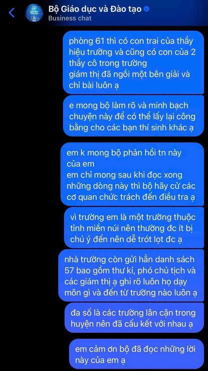 Đoạn tin nhắn tố giác gửi tới Fanpage của Bộ Giáo dục và Đào tạo. Ảnh: Chụp màn hình