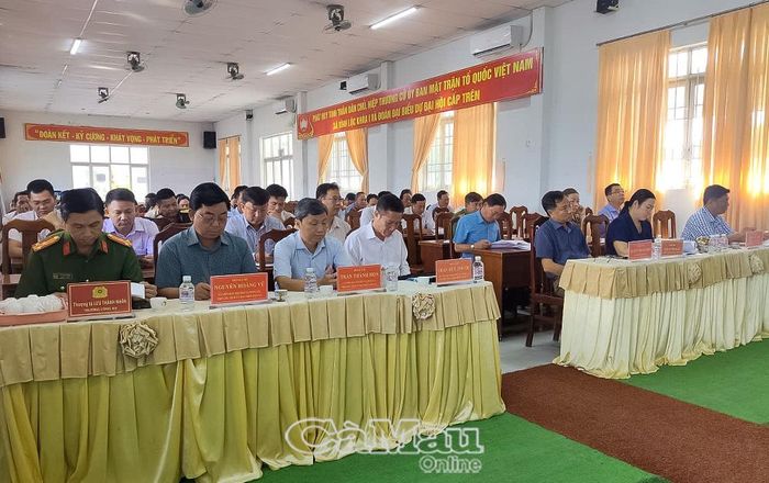 Đại biểu tham dự hội nghị.