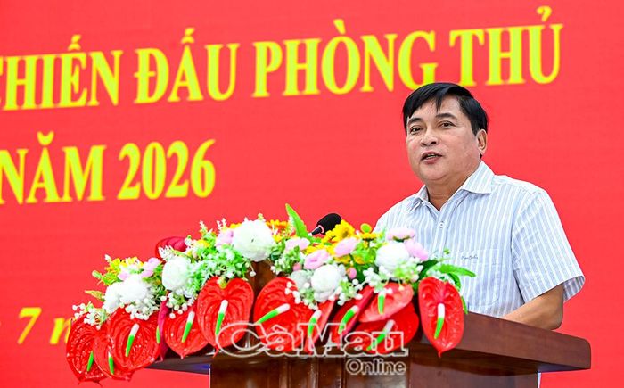  Đồng chí Lê Minh Hải, Bí thư Đảng ủy, Chủ tịch HĐND phường Giá Rai, phát biểu tại hội nghị triển khai ý định diễn tập.