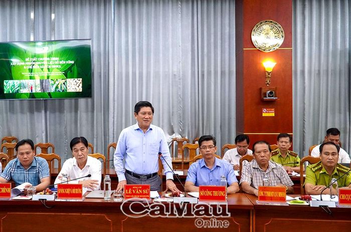  Đồng chí Lê Văn Sử, Phó Chủ tịch UBND tỉnh, phát biểu tại buổi làm việc.