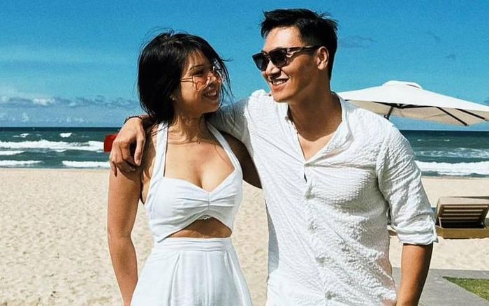 Sau gần một năm kiên trì theo đuổi, nam diễn viên mới nhận được cái gật đầu.