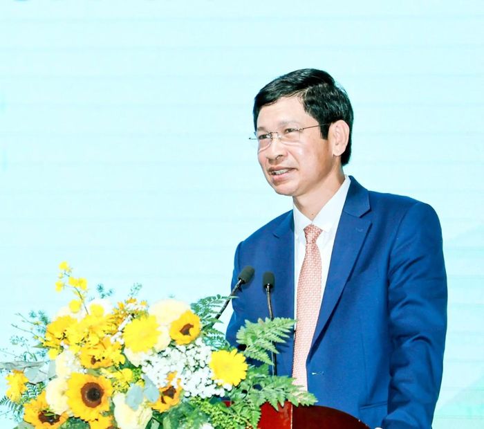 Thứ trưởng Bộ Văn hóa, Thể thao và Du lịch Hồ An Phong phát biểu tại hội nghị.