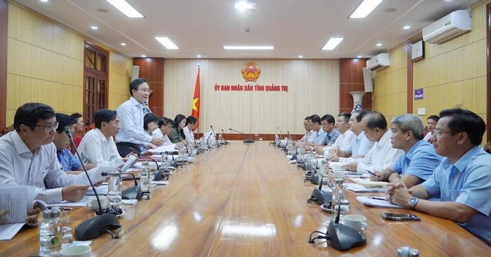 Quang cảnh buổi làm việc giữa UNBD tỉnh Quảng Trị vừa có buổi làm việc với Tổng Công ty Đường sắt Việt Nam