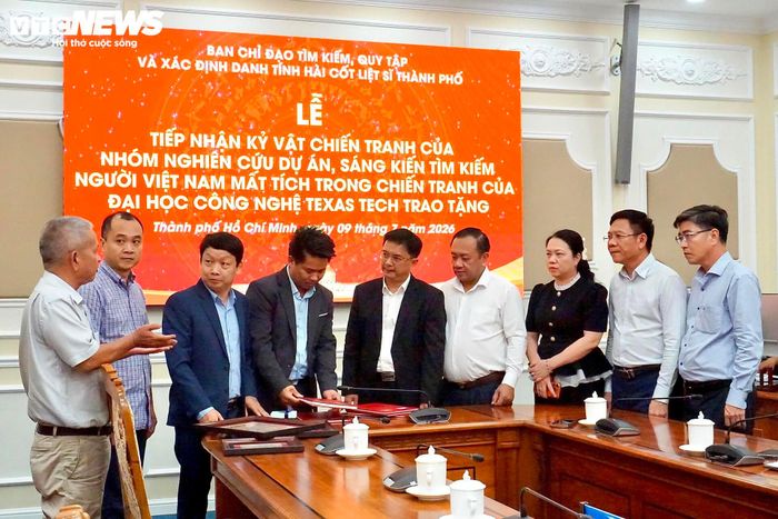 Kiến trúc sư Nguyễn Xuân Thắng cũng cấp thông tin cho Ban Chỉ đạo 515 TP.HCM.