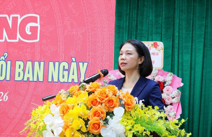 Đồng chí Vũ Thu Hà, Thành ủy viên, Phó Chủ tịch UBND thành phố Hà Nội phát biểu tại lễ khai trương. Ảnh: PV