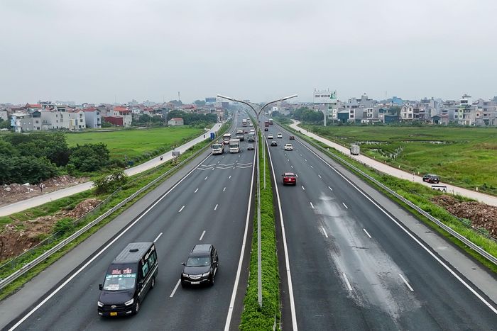Đề xuất được đưa ra trong bối cảnh lưu lượng phương tiện trên tuyến Pháp Vân - Cầu Giẽ liên tục gia tăng kể từ khi đưa vào khai thác. Theo đơn vị vận hành, tốc độ tăng trưởng lưu lượng bình quân đạt khoảng 6% mỗi năm.