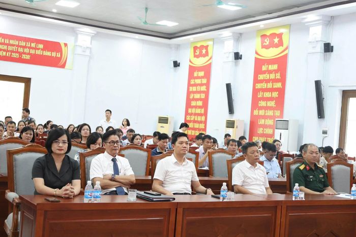 Các đại biểu xã Mê Linh tham dự hội nghị quán triệt, tuyên truyền Luật Thủ đô năm 2026. Ảnh: PV